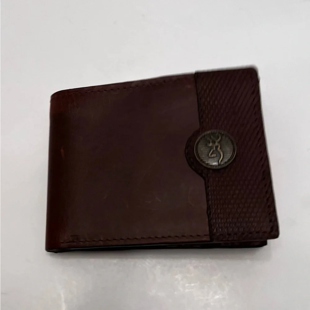 Browning Genuine Leather Western Bi-fold Billfold Men's Wallet, Brown